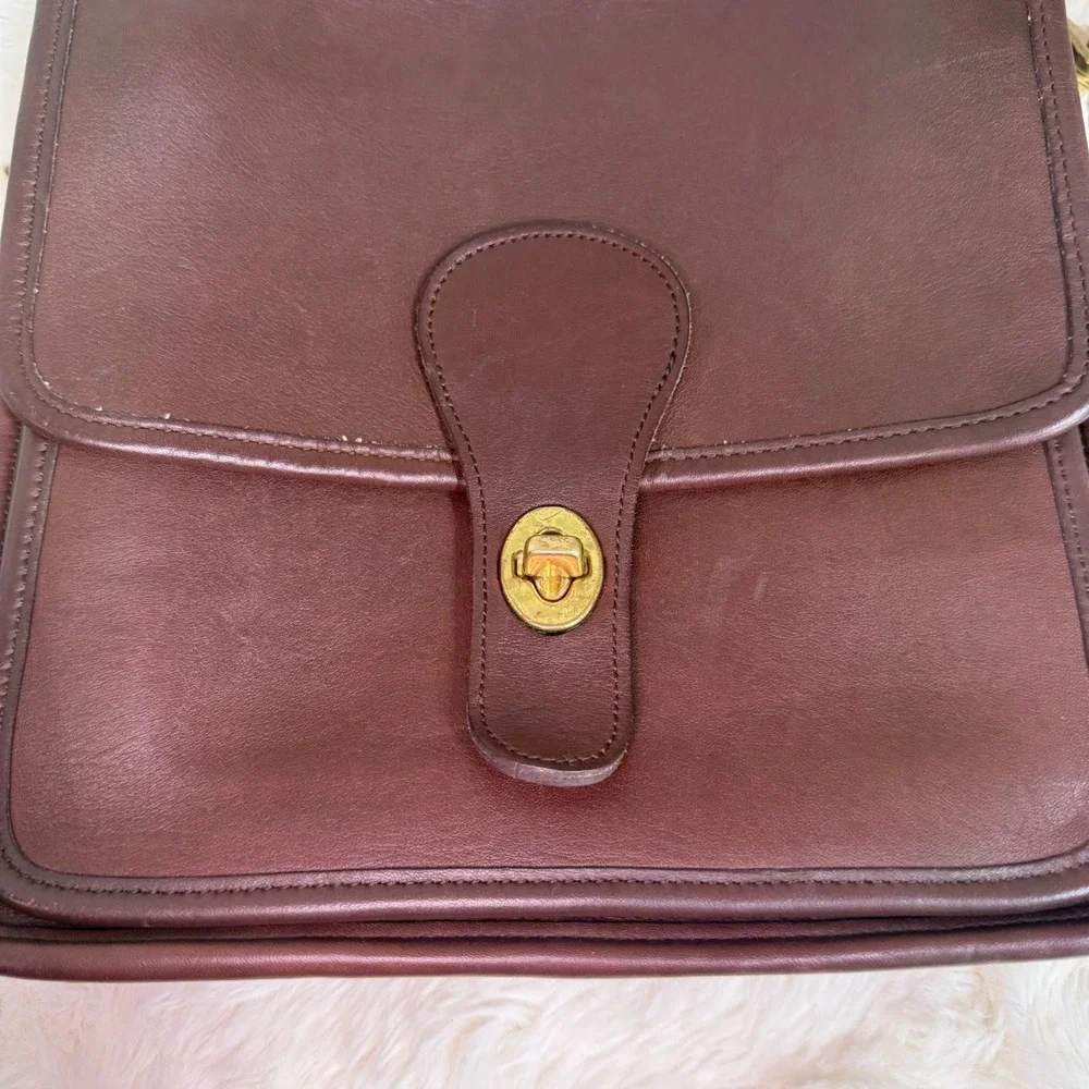 Vintage Coach Station Bag 5130 Brown Glove Tanned Leather USA Crossbody Purse
